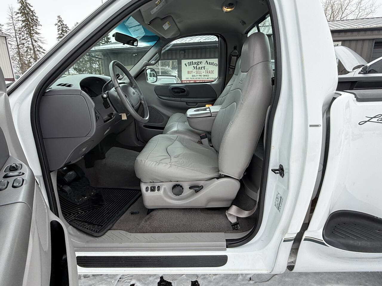 Used 1999 Ford F150 Lariat AWD/4WD image 13