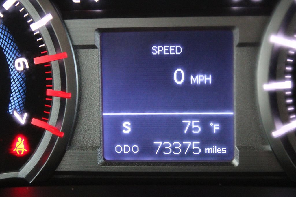 Certified 2016 Toyota 4Runner Limited AWD/4WD image 3