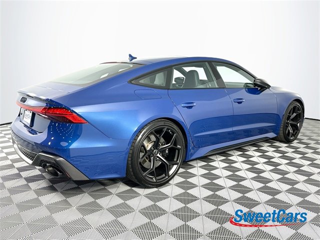 Used 2024 Audi RS 7 Performance image 7
