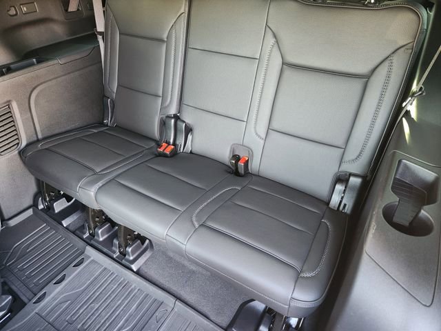 Used 2025 GMC Yukon XL Denali w/ Sun & Power Step Package image 31