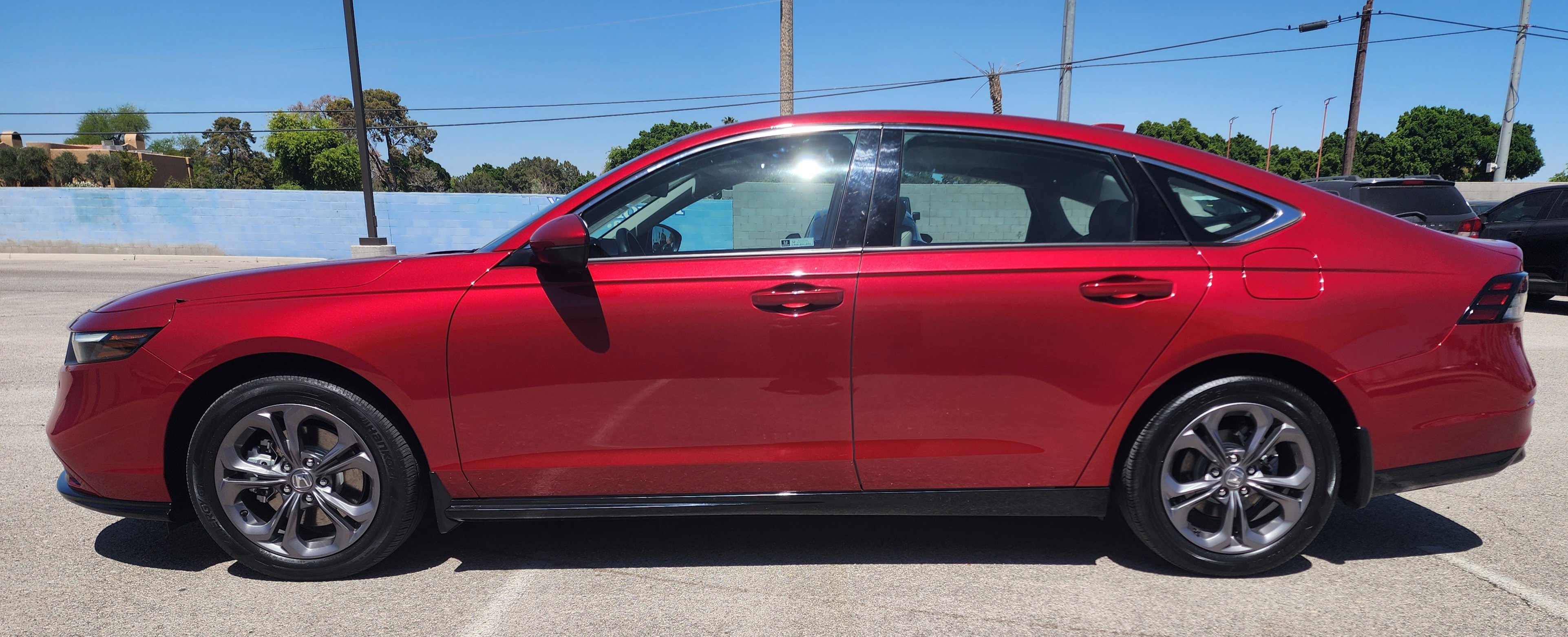 Used 2023 Honda Accord EX-L image 8