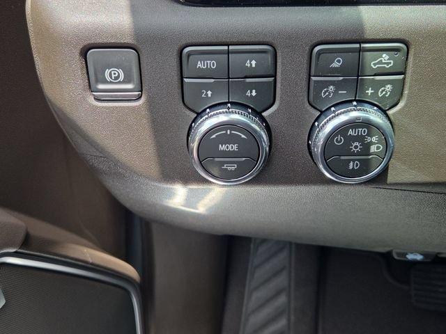 New 2026 GMC Sierra 3500 SLT w/ SLT Convenience Package AWD/4WD image 21