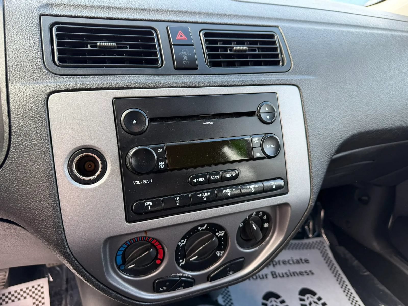 Used 2007 Ford Focus S FWD image 17