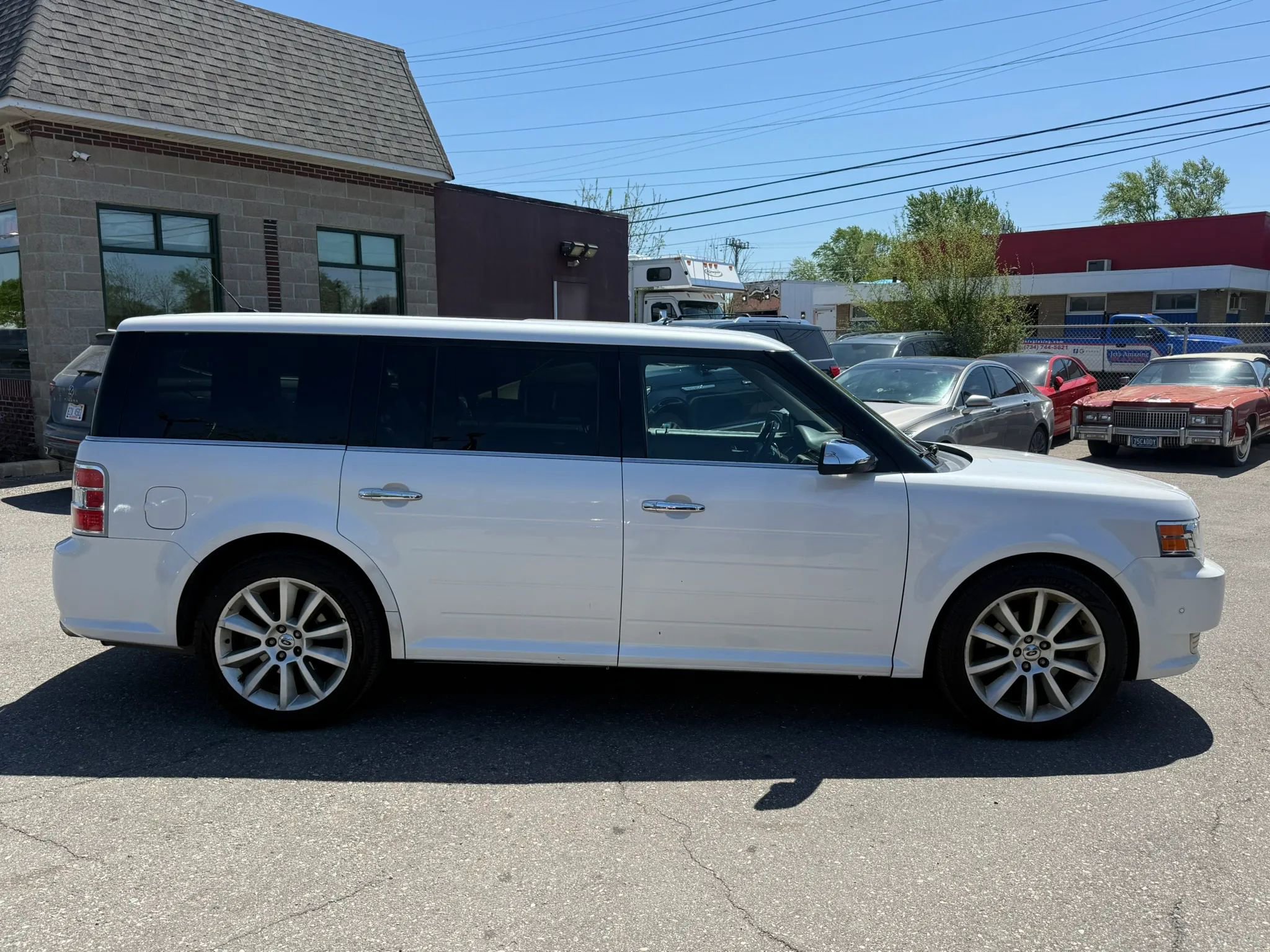 Used 2011 Ford Flex Limited w/ Rapid Spec Order Code AWD/4WD image 4