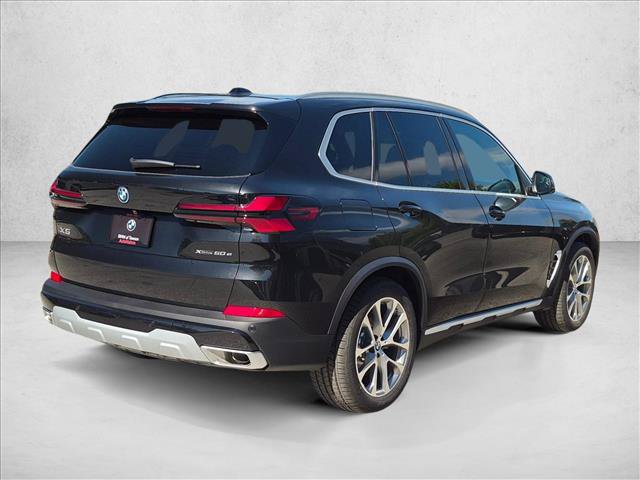New 2026 BMW X5 xDrive50e AWD/4WD image 2