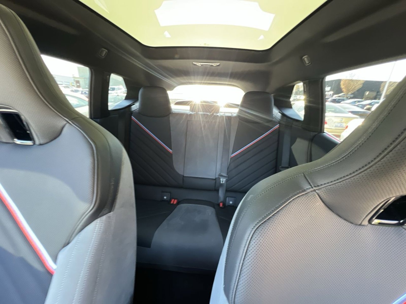 New 2026 BMW iX xDrive45 w/ M Sport Package image 5