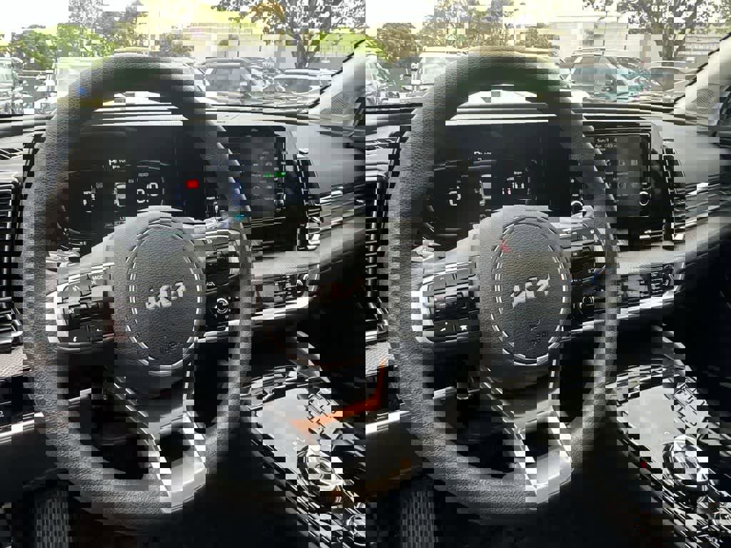 Certified 2023 Kia Sportage LX AWD/4WD image 13