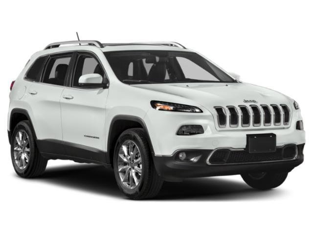 Used 2015 Jeep Cherokee Limited w/ Luxury Group image 10