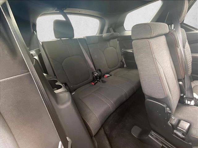 Used 2025 Honda Pilot Sport image 30