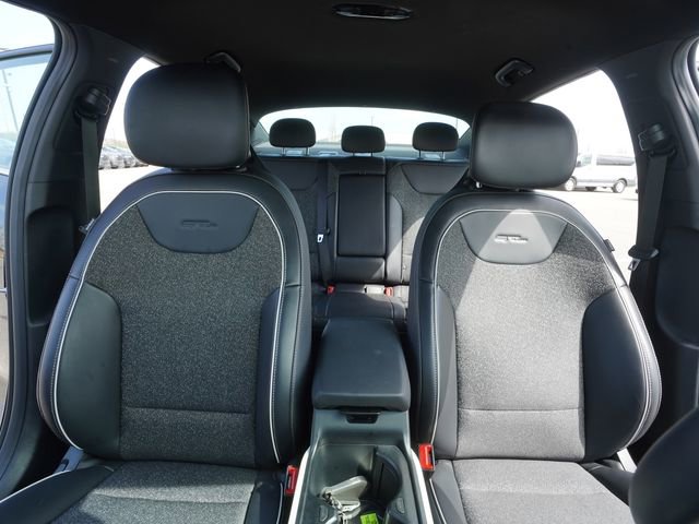 Used 2025 Kia K4 GT-Line image 34