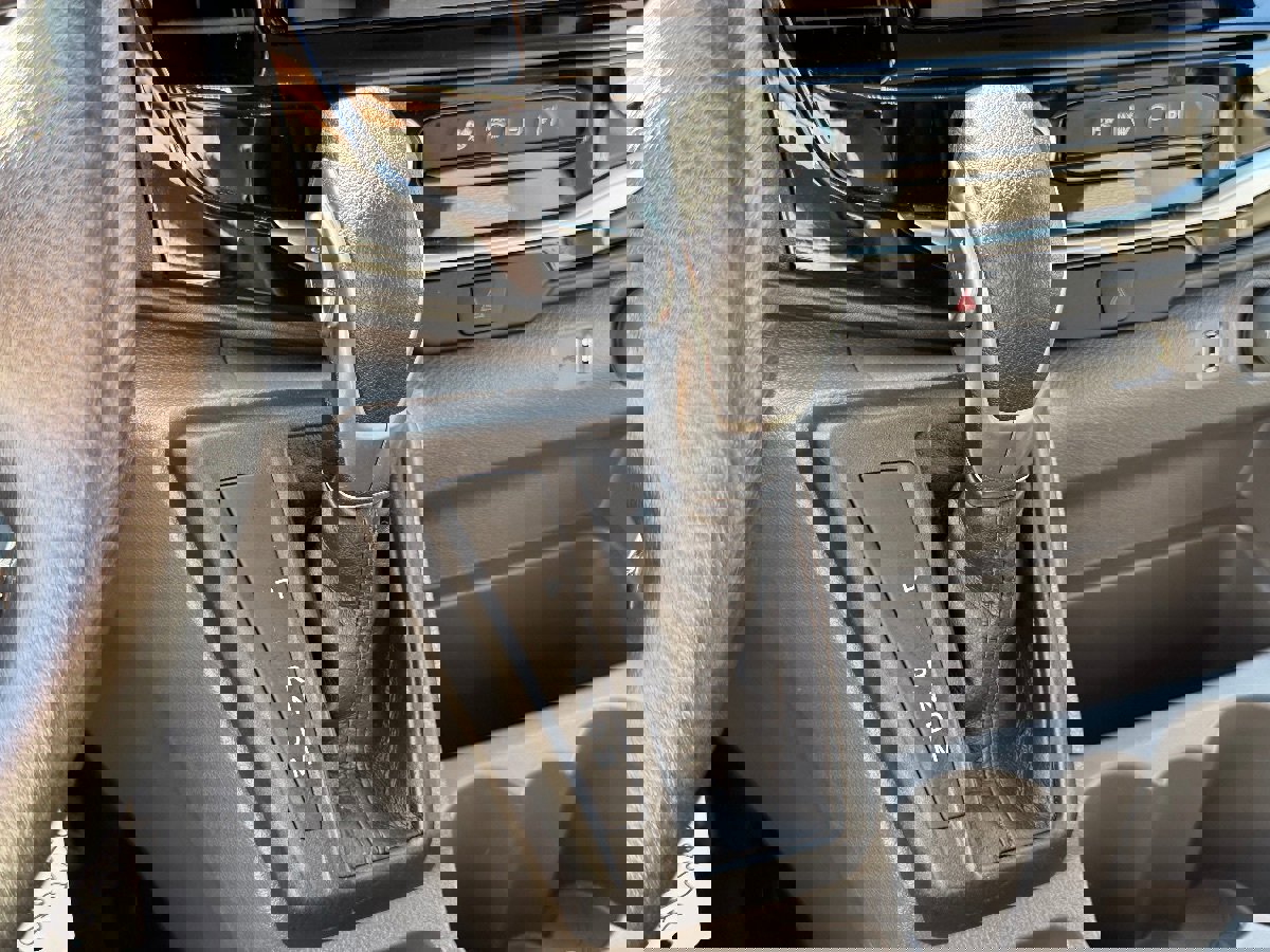 Used 2025 Ford Transit 350 XLT image 30