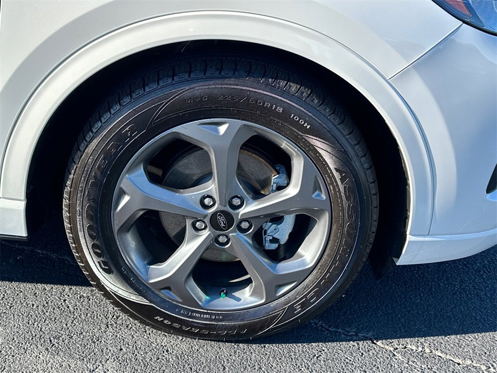 Certified 2023 Ford Escape ST-Line w/ Tech Pack #1 image 12