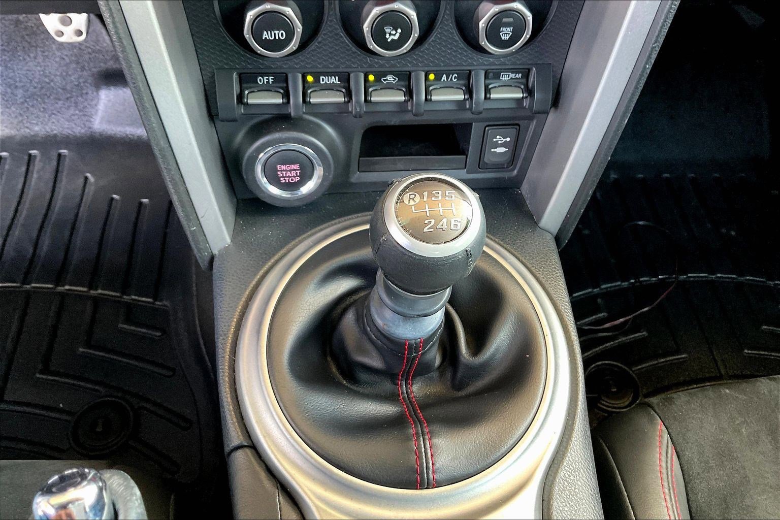 Used 2014 Subaru BRZ Limited image 13