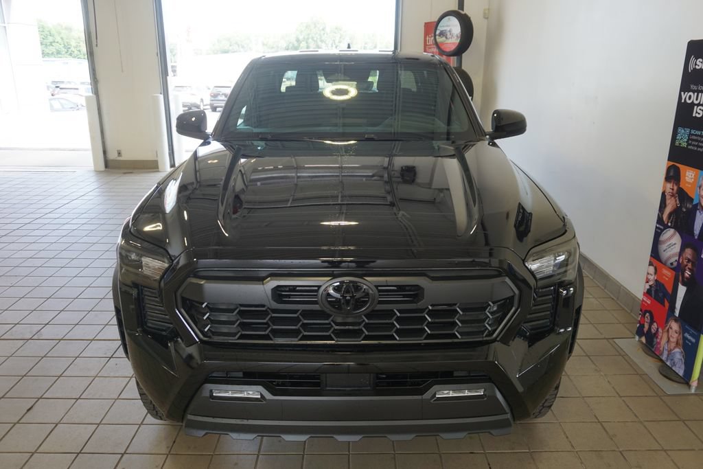 New 2026 Toyota Tacoma TRD Off-Road AWD/4WD image 14