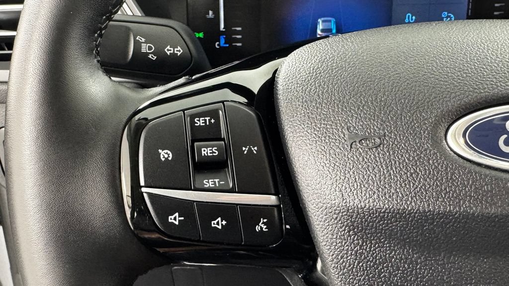 Used 2024 Ford Escape Active AWD/4WD image 22