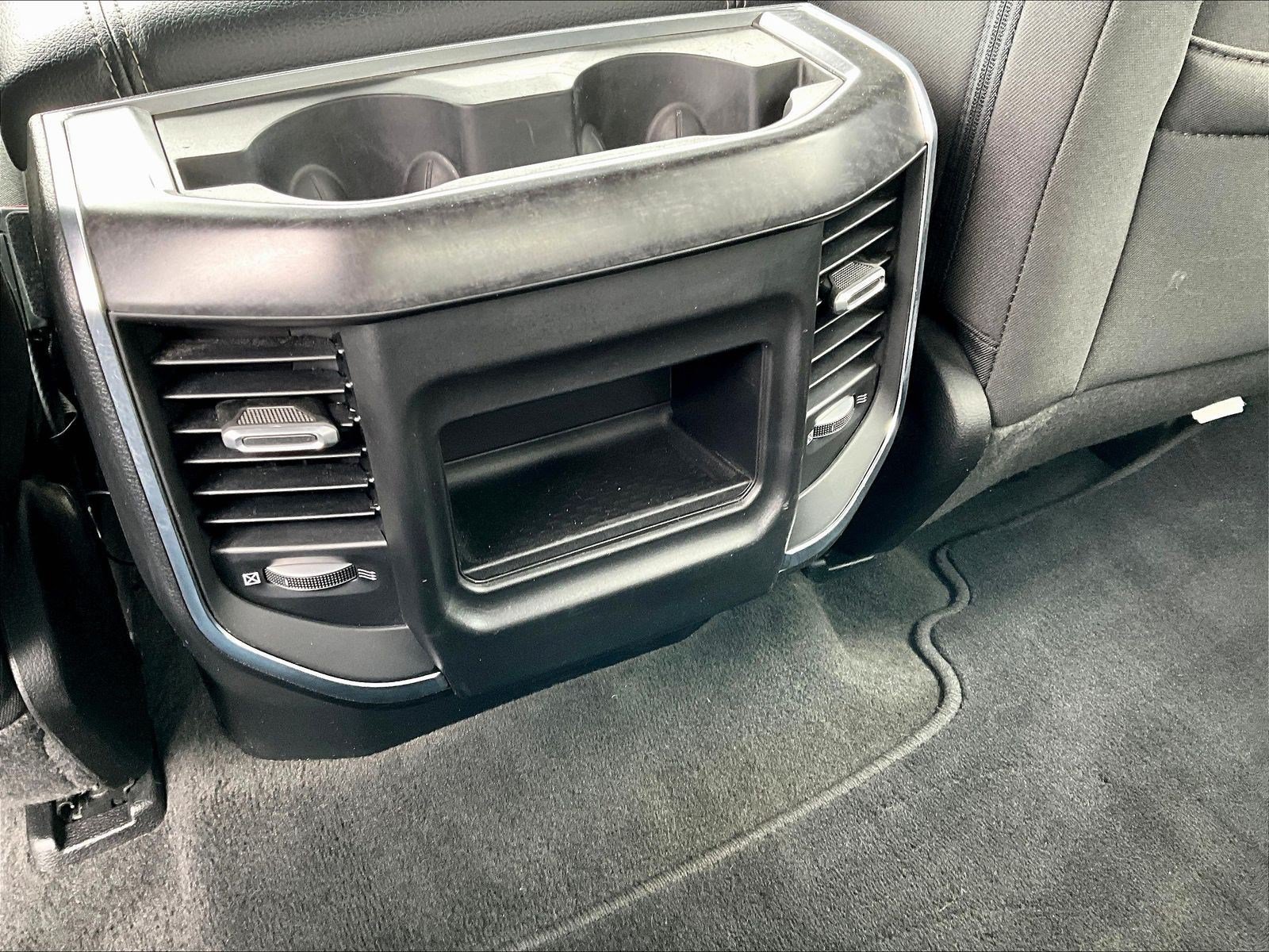 Used 2024 RAM 1500 Big Horn AWD/4WD image 10