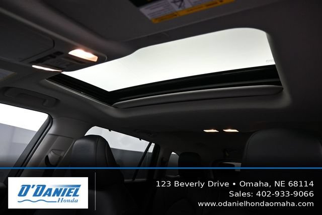 Used 2023 Toyota Highlander XLE AWD/4WD image 35
