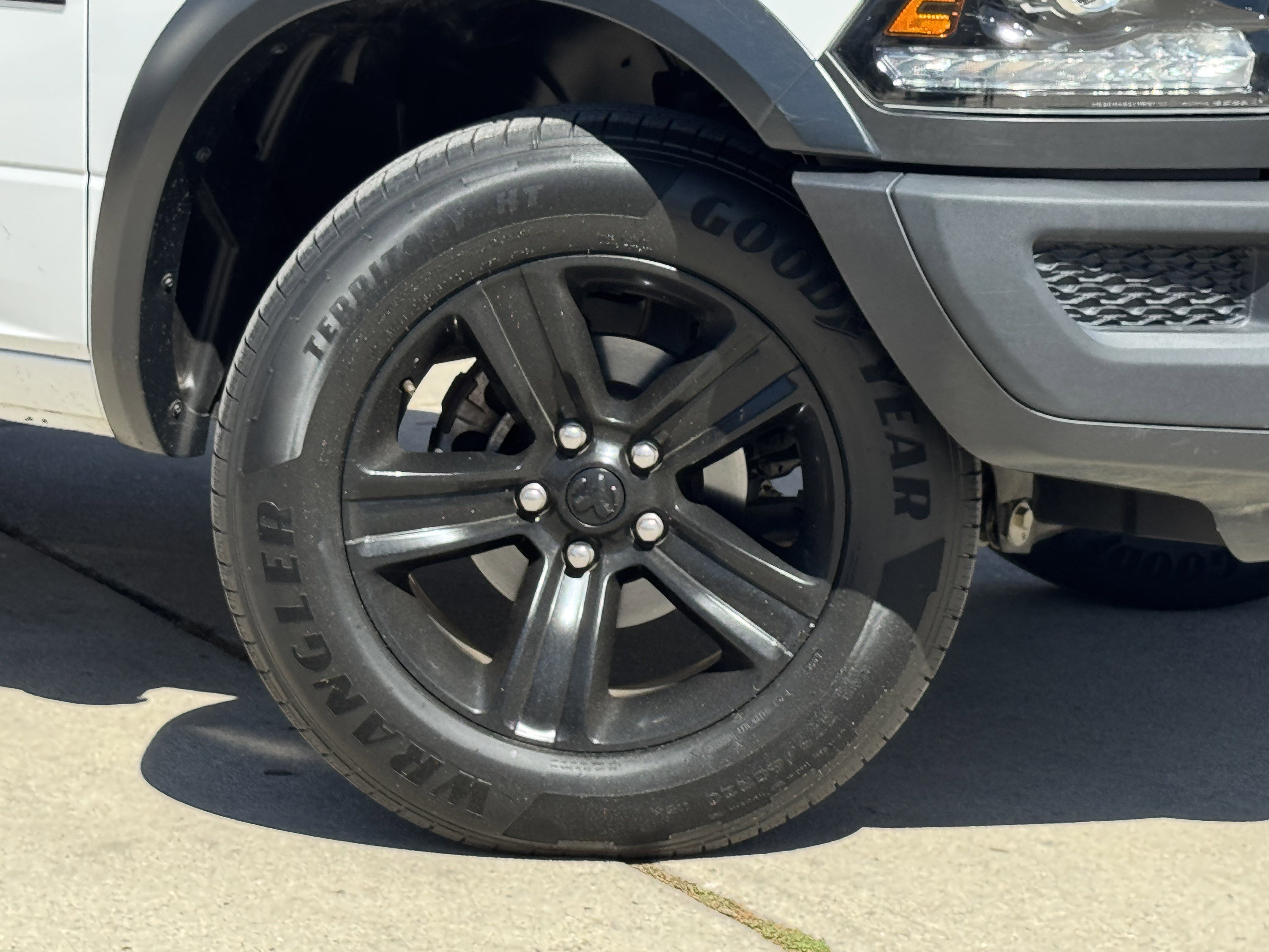 Used 2024 RAM 1500 Classic Warlock image 3