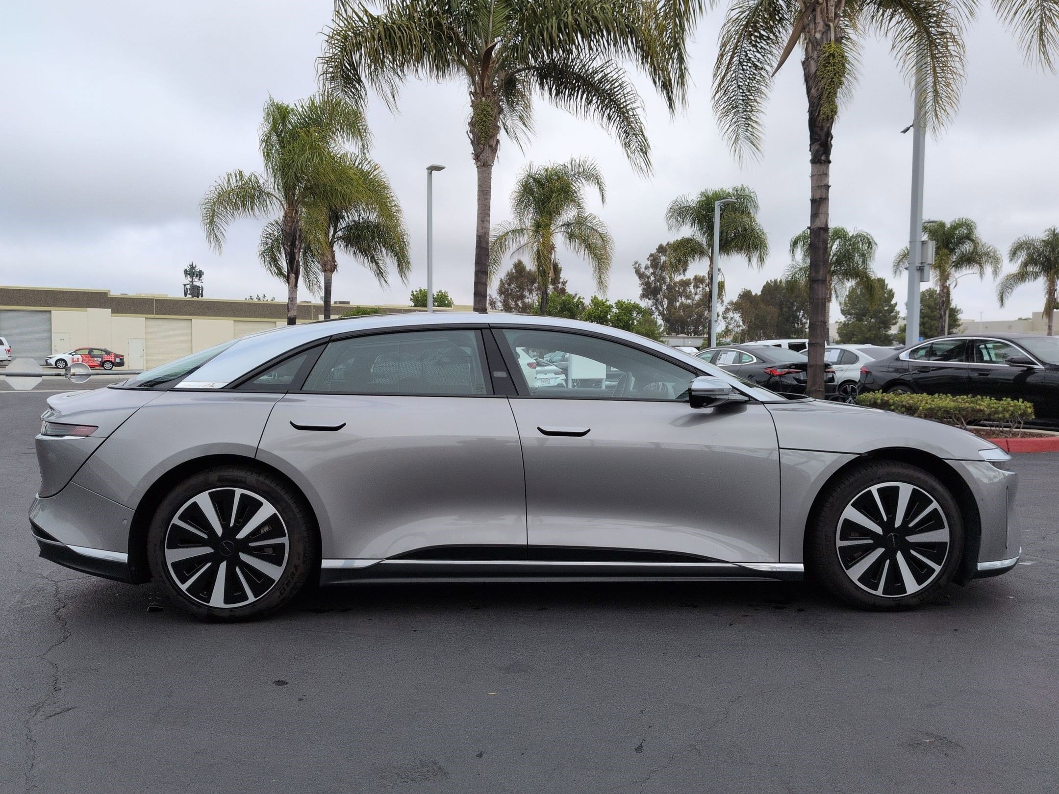 Used 2023 Lucid Air Grand Touring AWD/4WD image 11