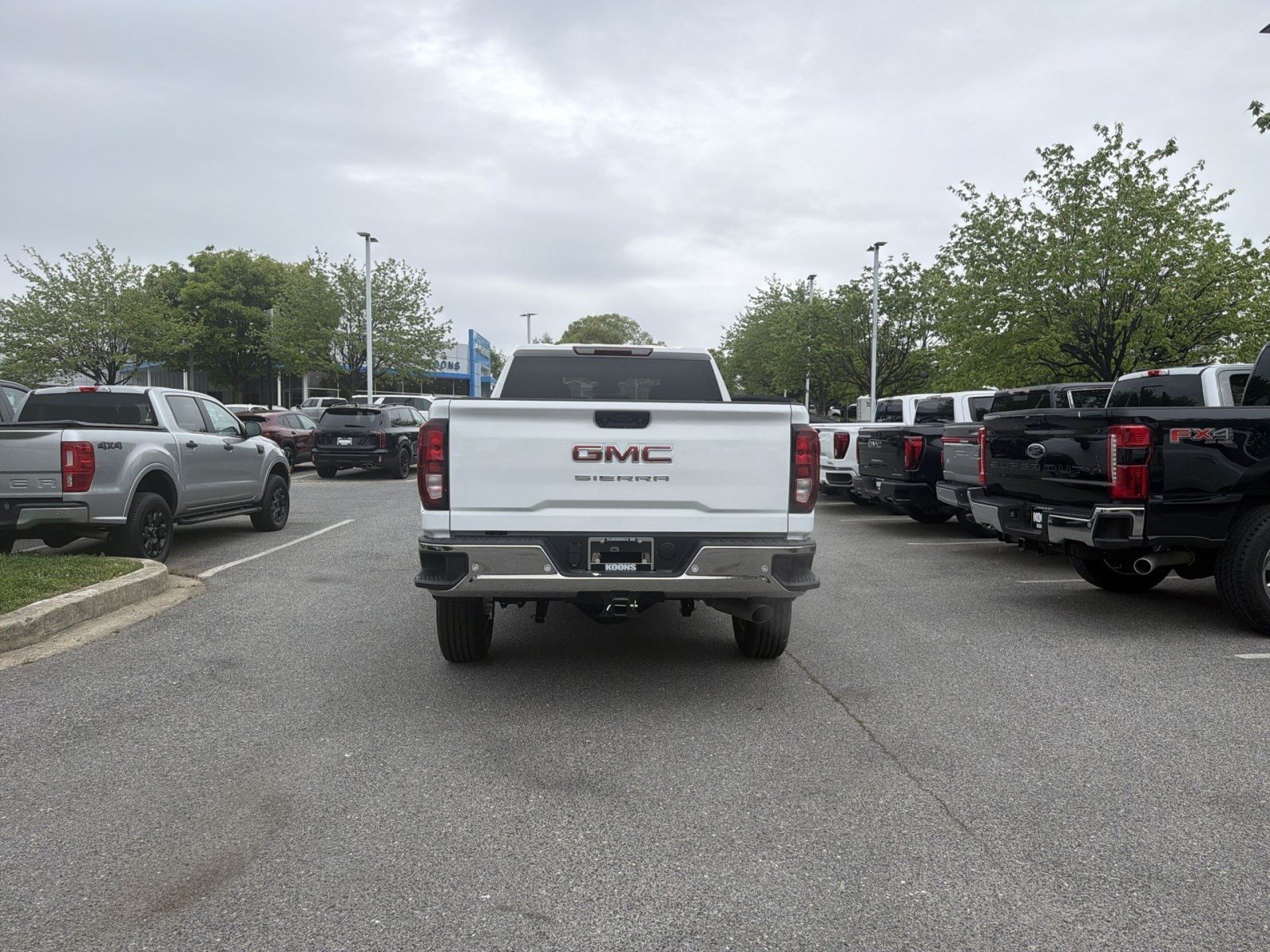 New 2026 GMC Sierra 2500 Pro w/ 1SA Pro Safety Plus Package AWD/4WD image 5