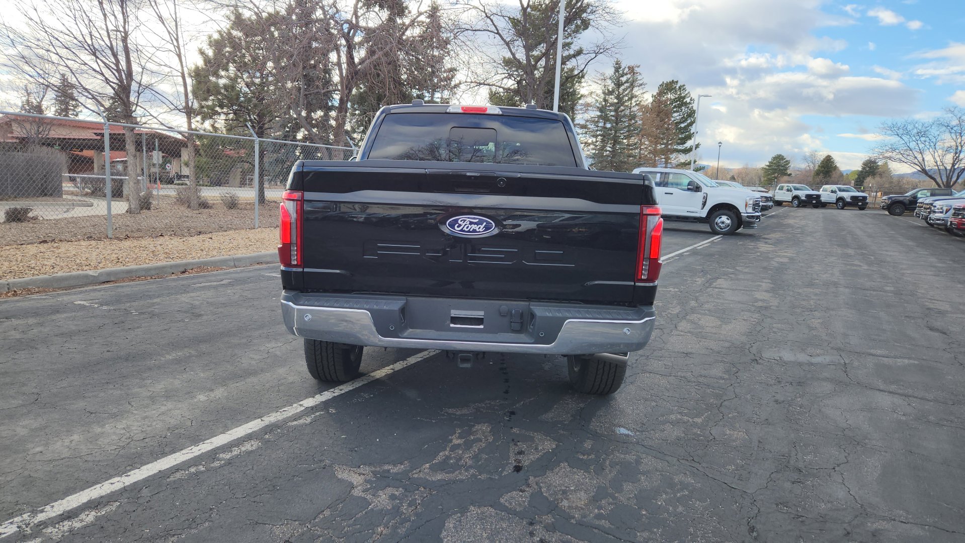 New 2025 Ford F150 Lariat w/ Equipment Group 501A Mid image 12