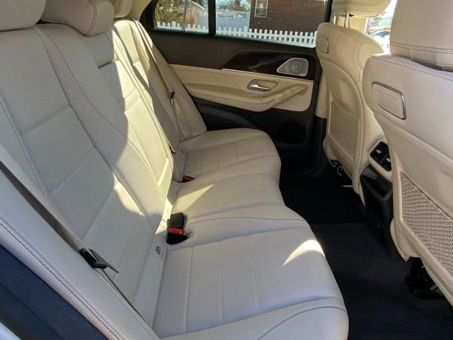 Used 2020 Mercedes-Benz GLE 350 4MATIC w/ Premium Package image 25