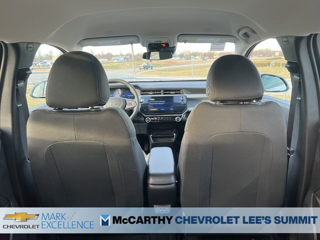 New 2027 Chevrolet Bolt LT w/ Comfort Package FWD image 38
