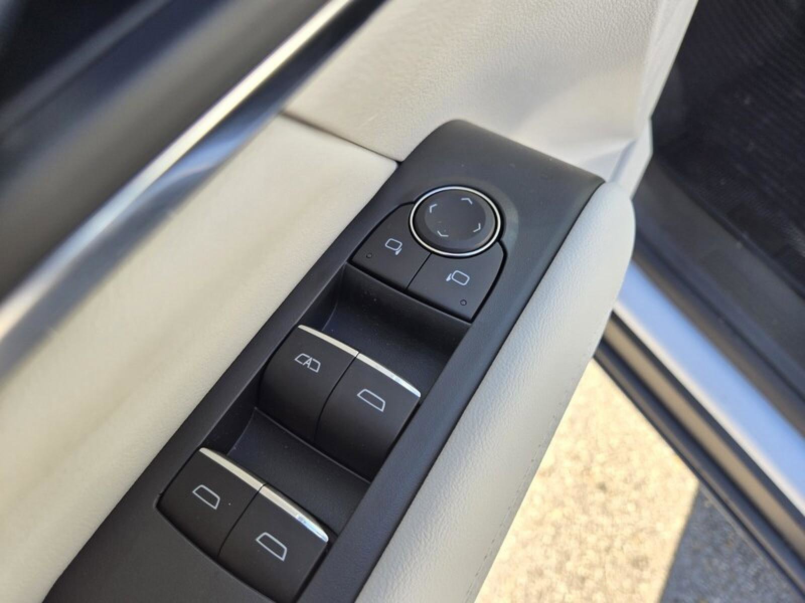 New 2026 GMC Terrain Denali w/ LPO, Floor Liner Package image 25