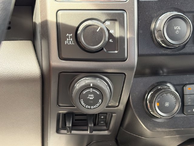 Used 2020 Ford F150 XLT w/ Equipment Group 302A Luxury AWD/4WD image 21