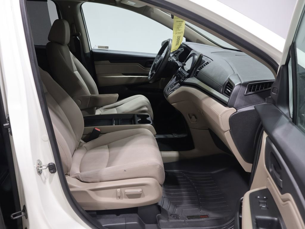 Used 2019 Honda Odyssey EX image 24