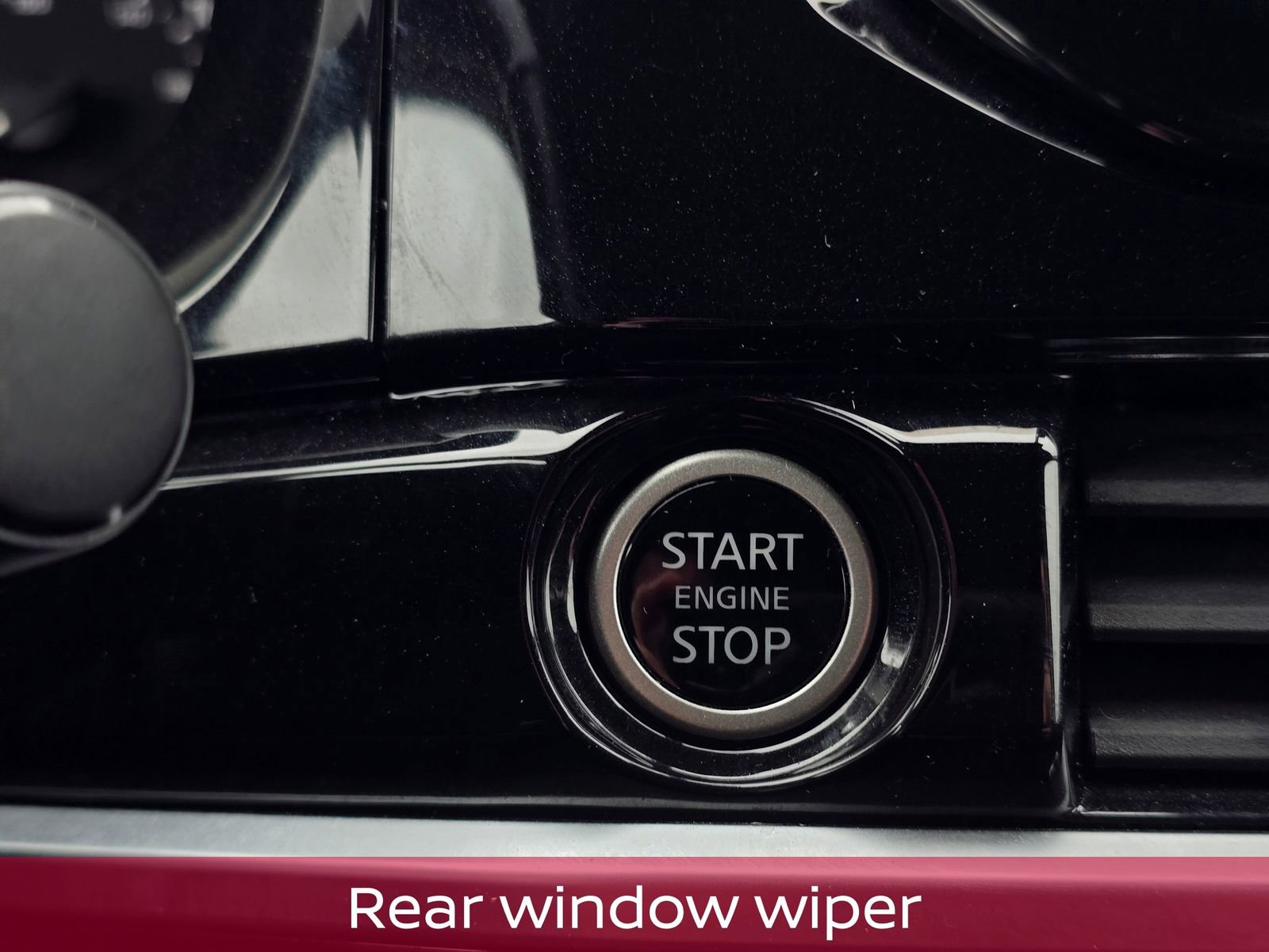 Used 2024 Nissan Pathfinder SV image 24