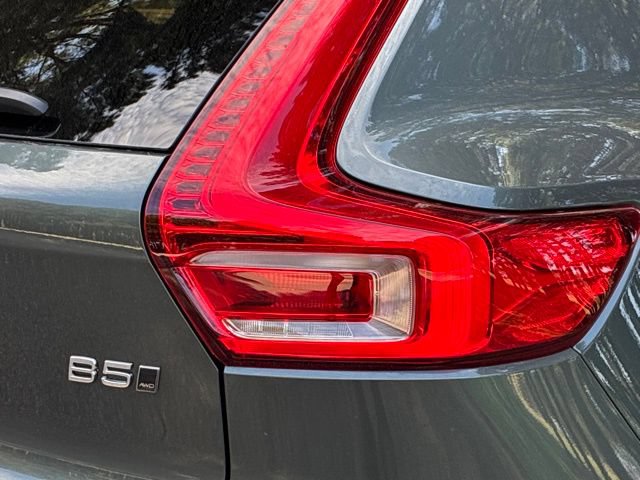 New 2026 Volvo XC40 B5 Plus w/ Protection Package Premier AWD/4WD image 15