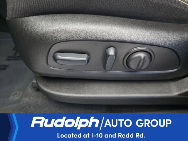 Used 2022 Chevrolet Equinox LT FWD image 10