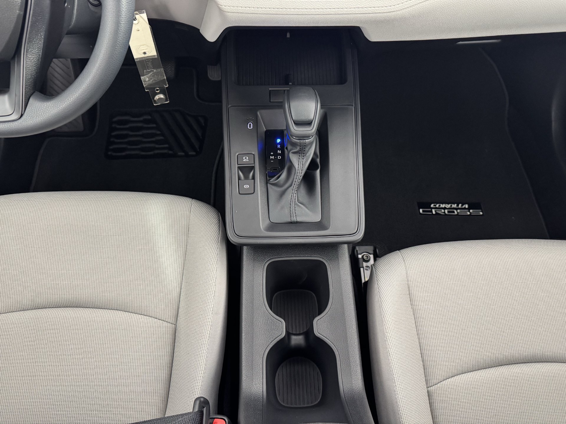 New 2026 Toyota Corolla Cross L FWD image 9
