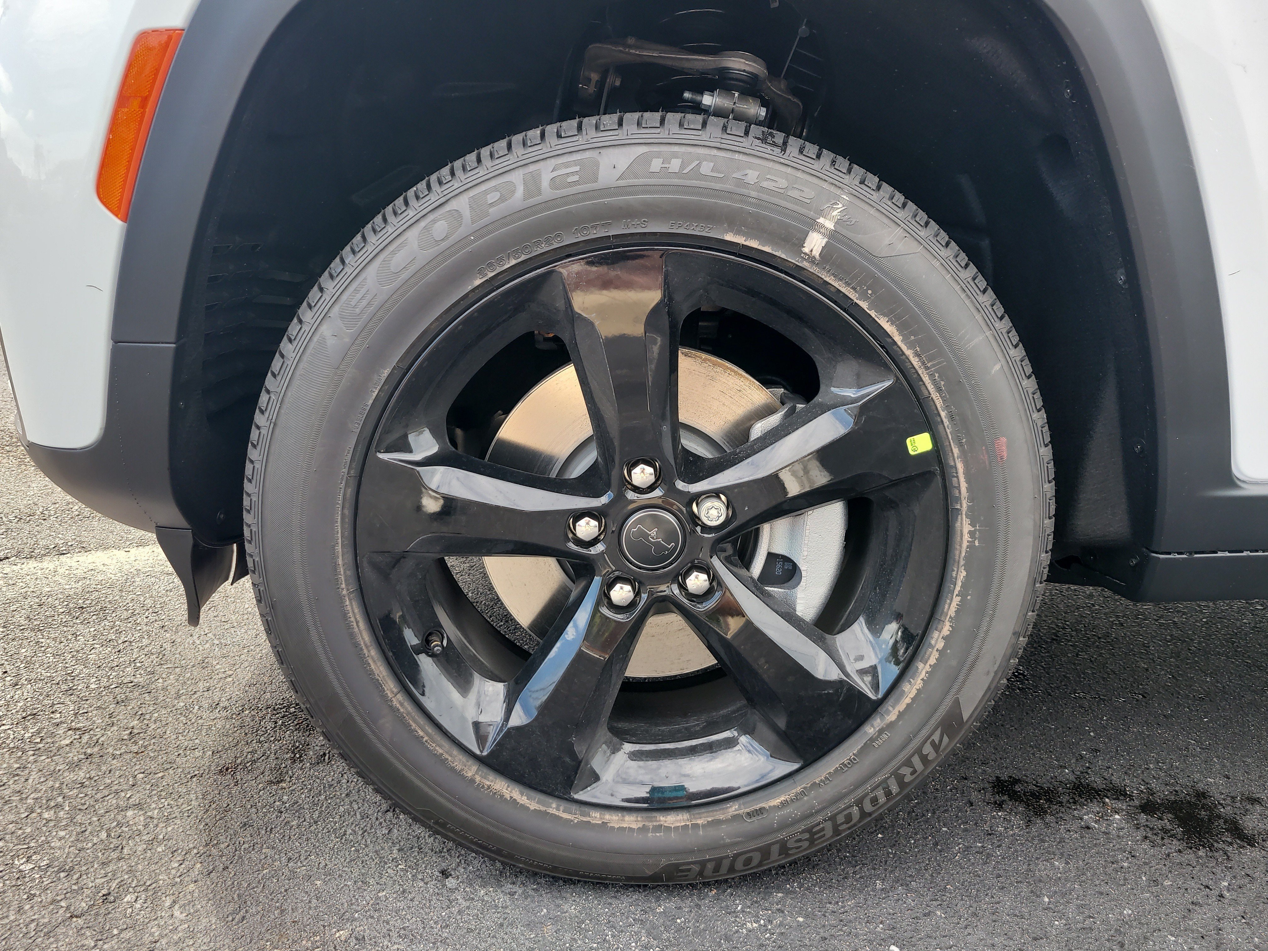 New 2027 Jeep Grand Cherokee L Limited RWD image 10