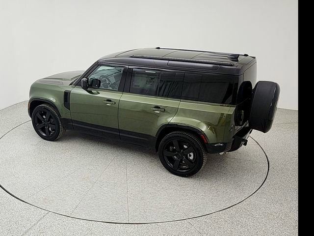 New 2026 Land Rover Defender 110 X-Dynamic SE AWD/4WD image 35