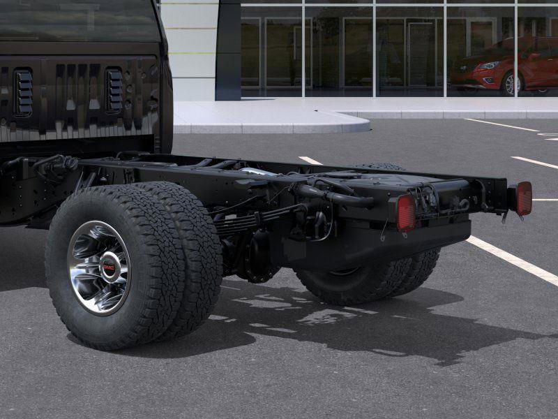 New 2025 GMC Sierra 3500 SLE w/ SLE Convenience Package image 14
