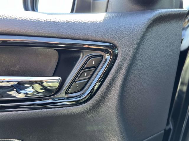 Used 2024 Dodge Durango GT image 14