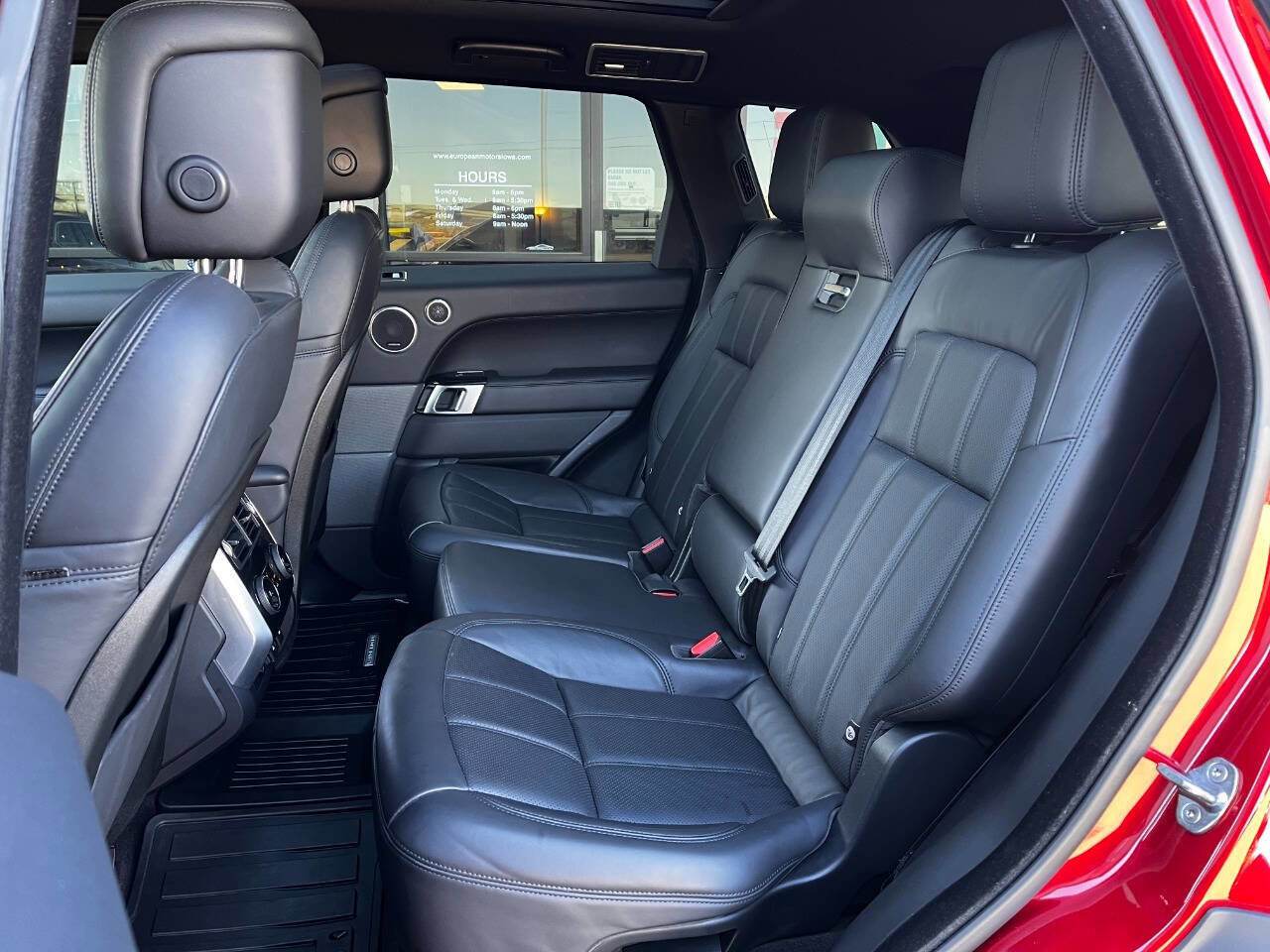 Used 2021 Land Rover Range Rover Sport HSE Silver Edition image 20