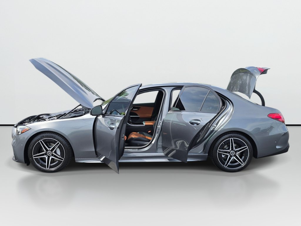 Used 2024 Mercedes-Benz C 300 4MATIC Sedan image 10