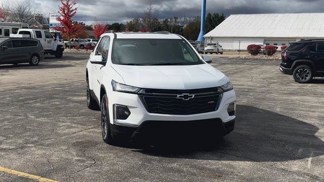 Certified 2023 Chevrolet Traverse RS w/ LPO, Floor Liner Package image 3