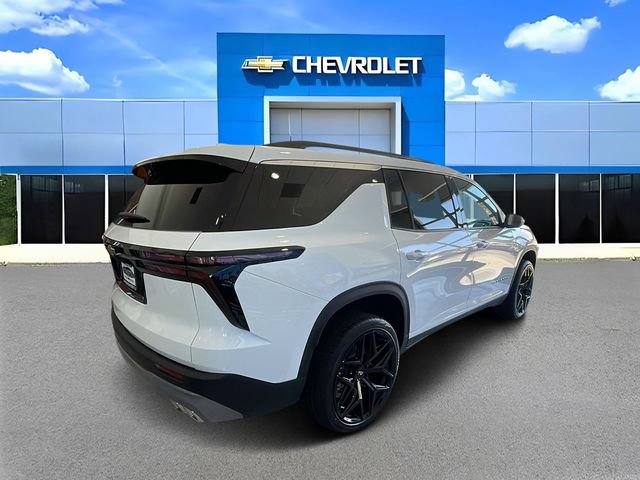 New 2026 Chevrolet Traverse LT w/ LPO, Floor Liner Package FWD image 3