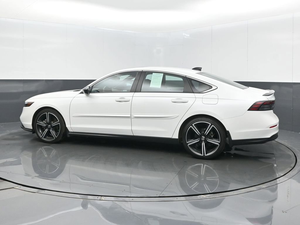 Used 2024 Honda Accord Sport image 13