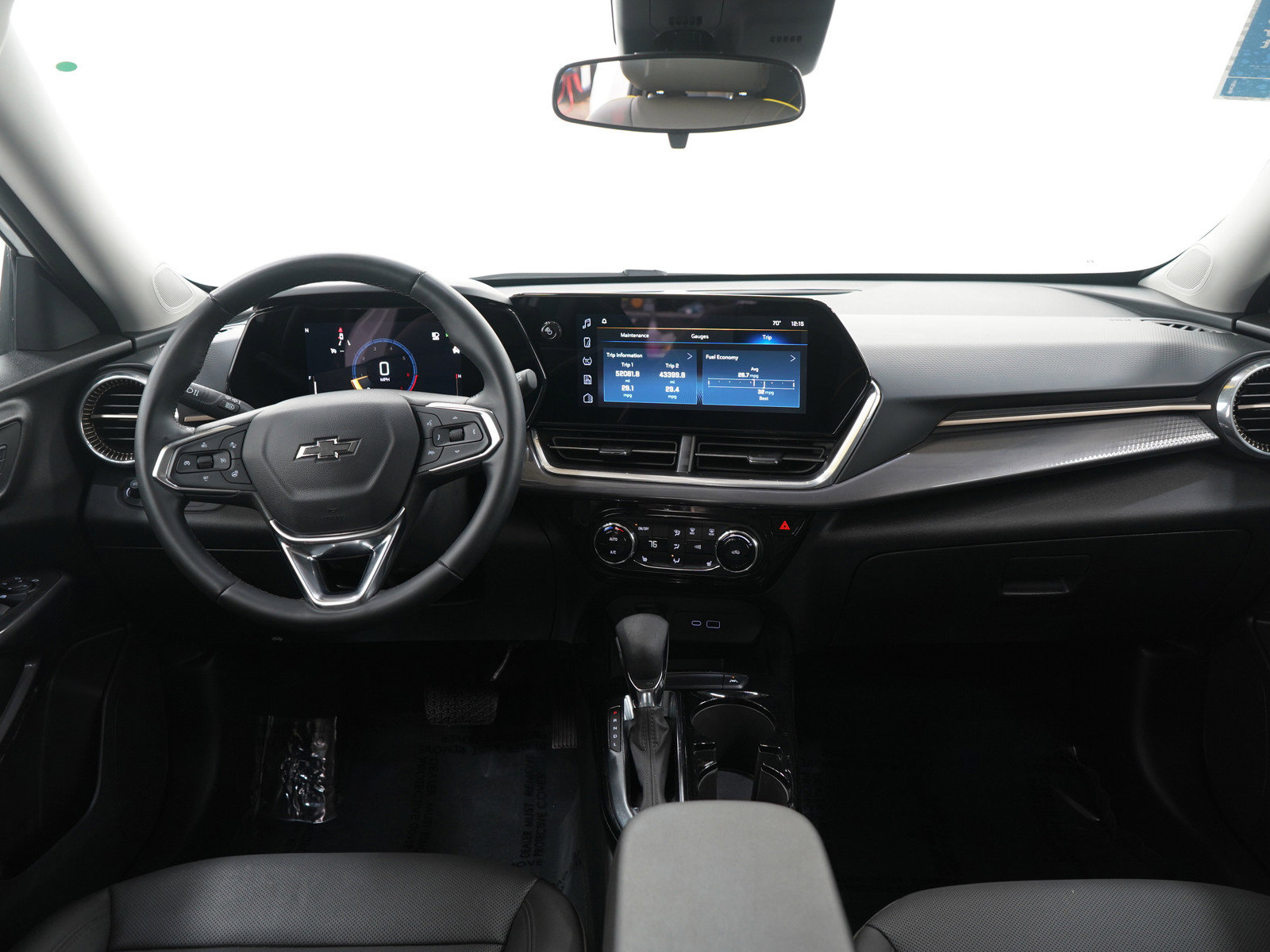 Used 2024 Chevrolet Trax ACTIV w/ Driver Confidence Package image 15