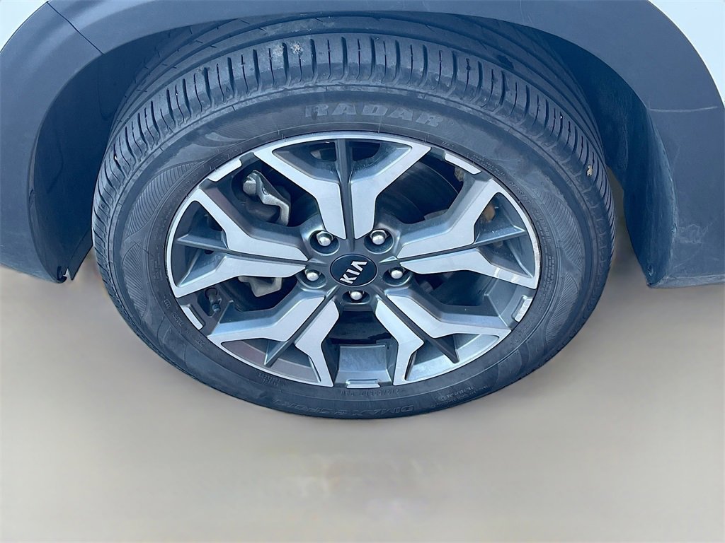 Used 2021 Kia Seltos EX image 31