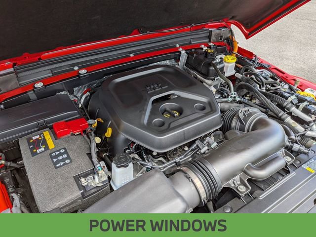 Used 2025 Jeep Wrangler Unlimited Sahara image 12