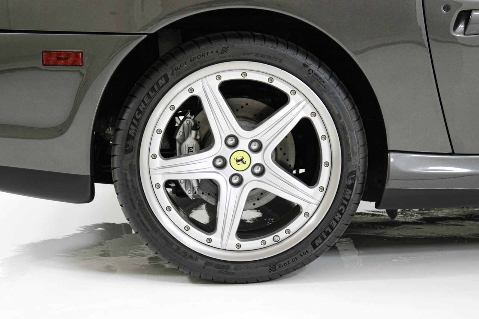 Used 2003 Ferrari 575M Maranello RWD image 19