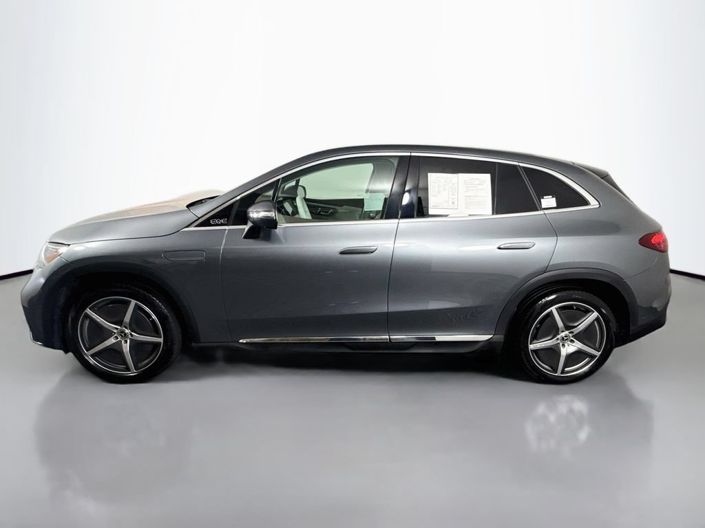 Used 2023 Mercedes-Benz EQE 350+ SUV w/ AMG Line Exterior Package image 8
