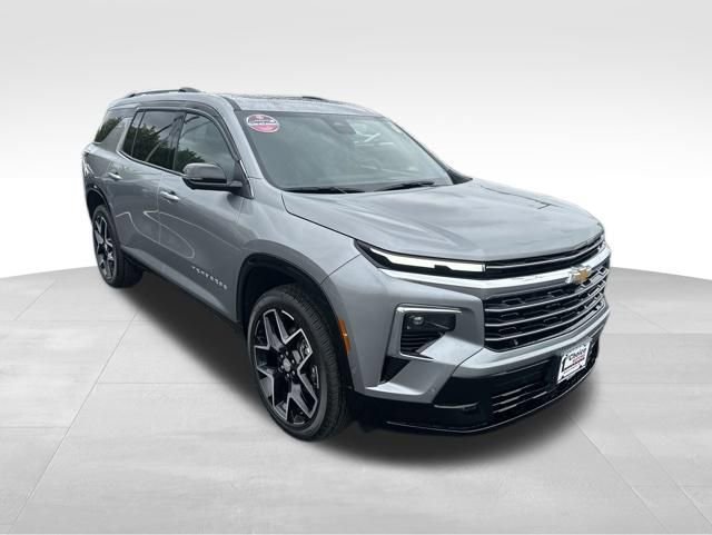 Used 2026 Chevrolet Traverse High Country AWD/4WD image 7