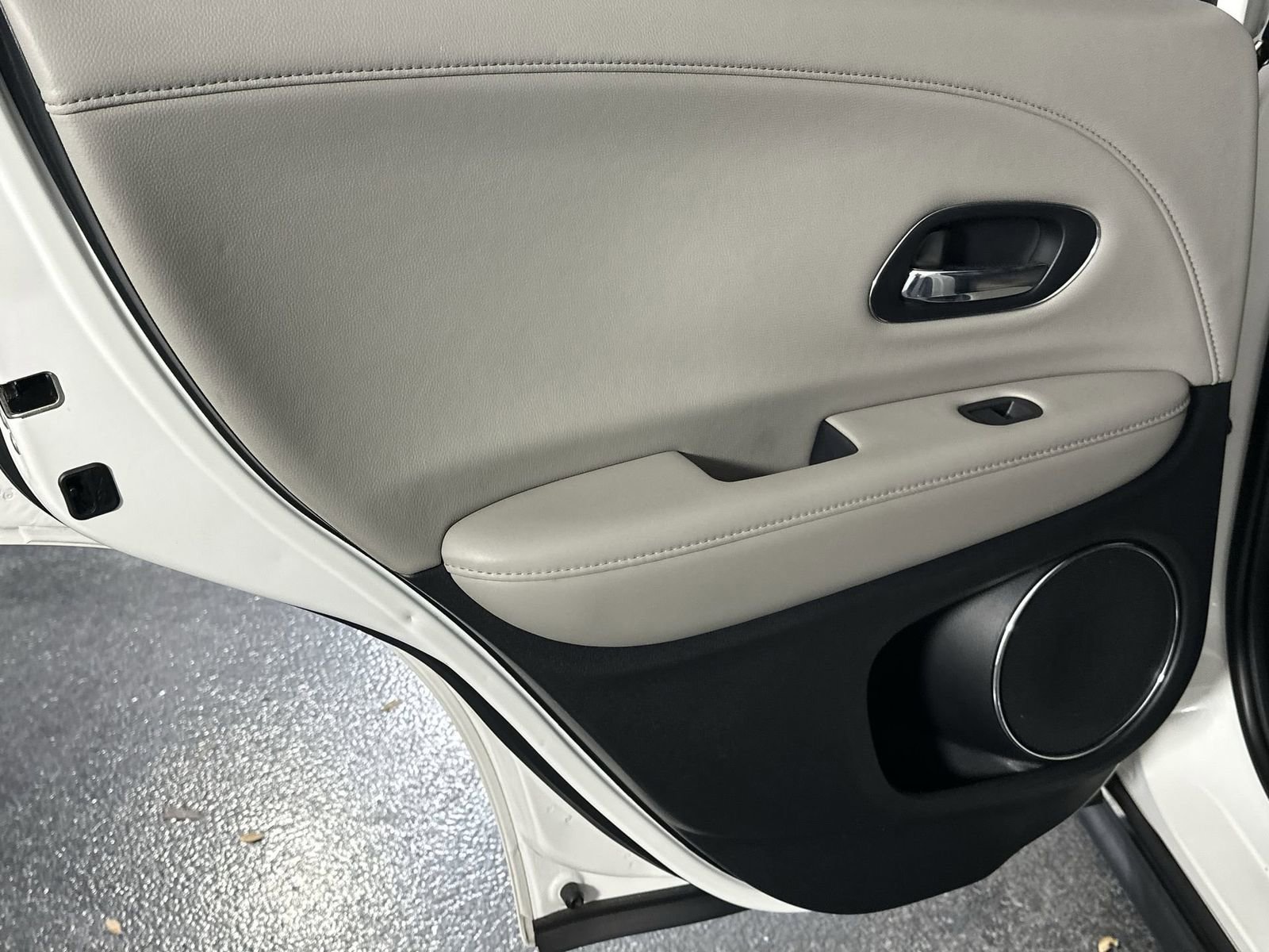 Used 2019 Honda HR-V EX-L image 33